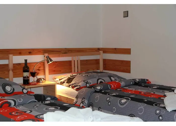 Bed & Breakfast 3*
